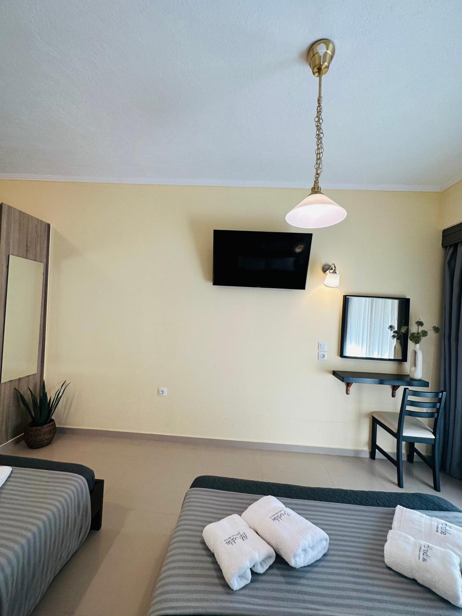 Afrodite Seaside Rooms Kallithea  Eksteriør bilde