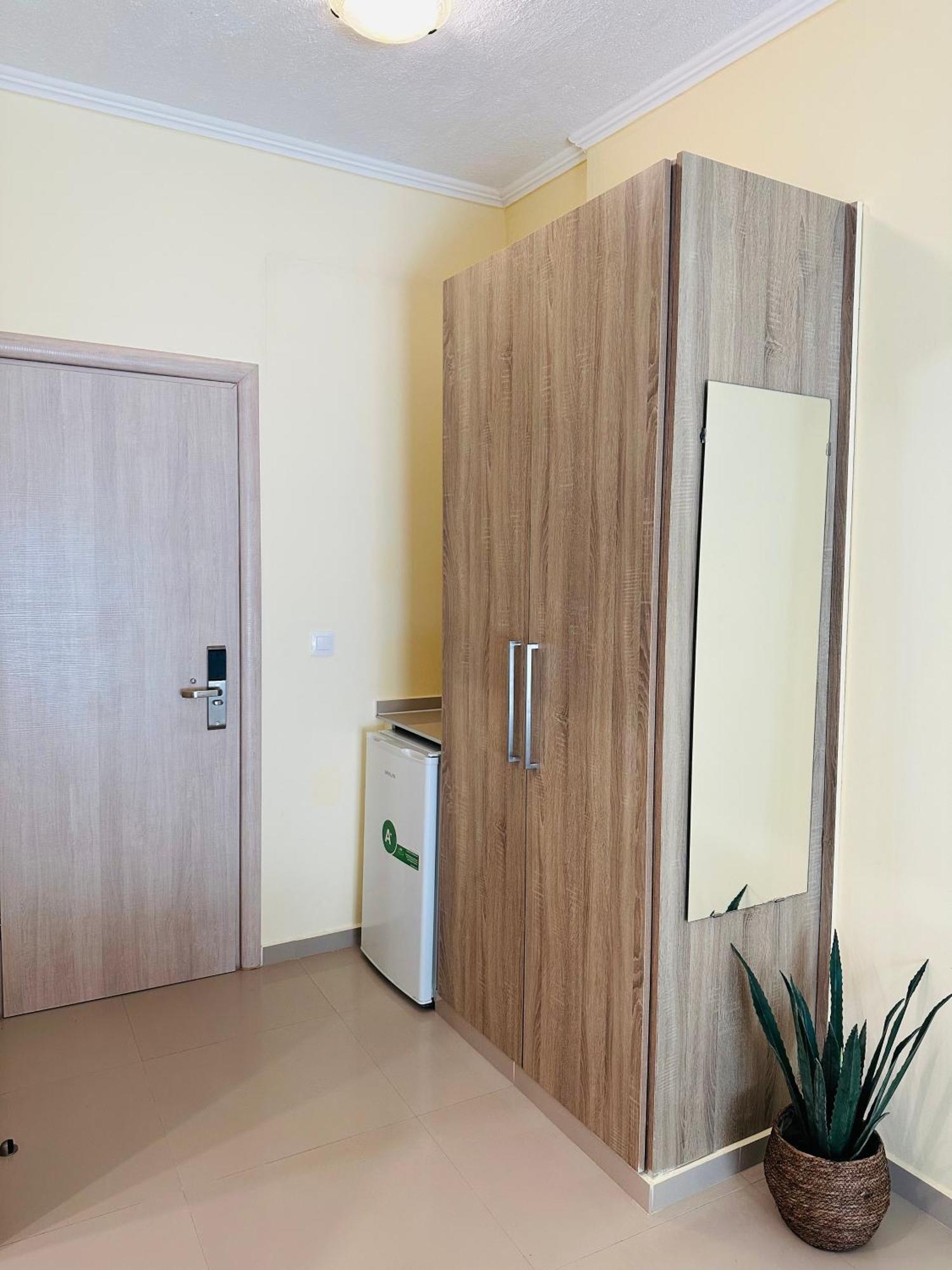 Afrodite Seaside Rooms Kallithea  Eksteriør bilde